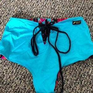 Savage Swim Lana Bottom EUC